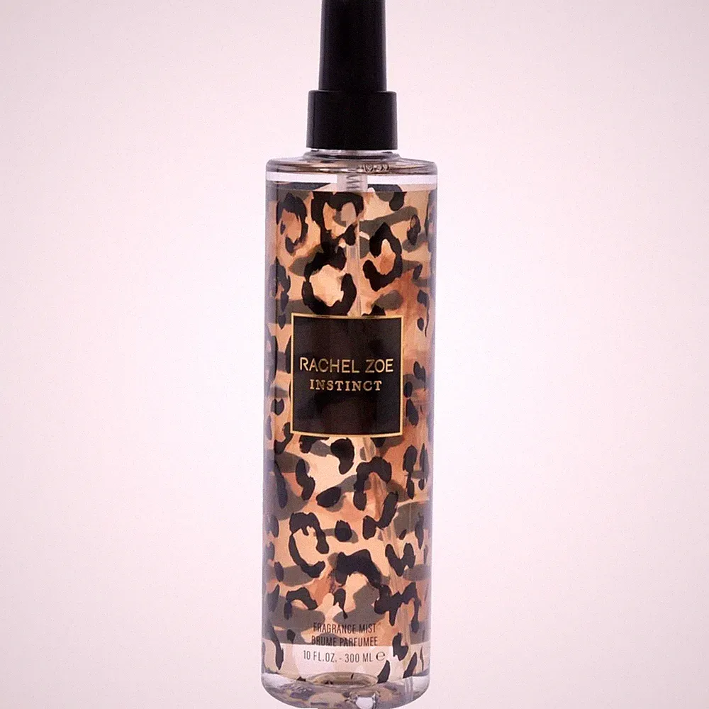 Instinct - Body Mist For Women - Woody, Floral And Musk Scent - Top Notes Of...