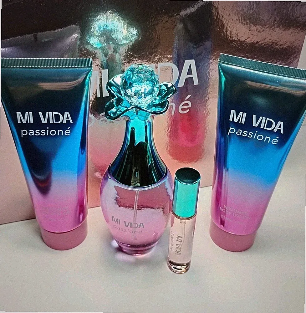 Rare Gift Set MI VIDA Passione Eau De Parfum Gift Set With Perfumed Body Lotion